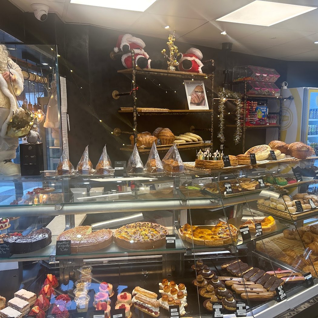 L’Eclair du Village (boulangerie - pâtisserie) 2
